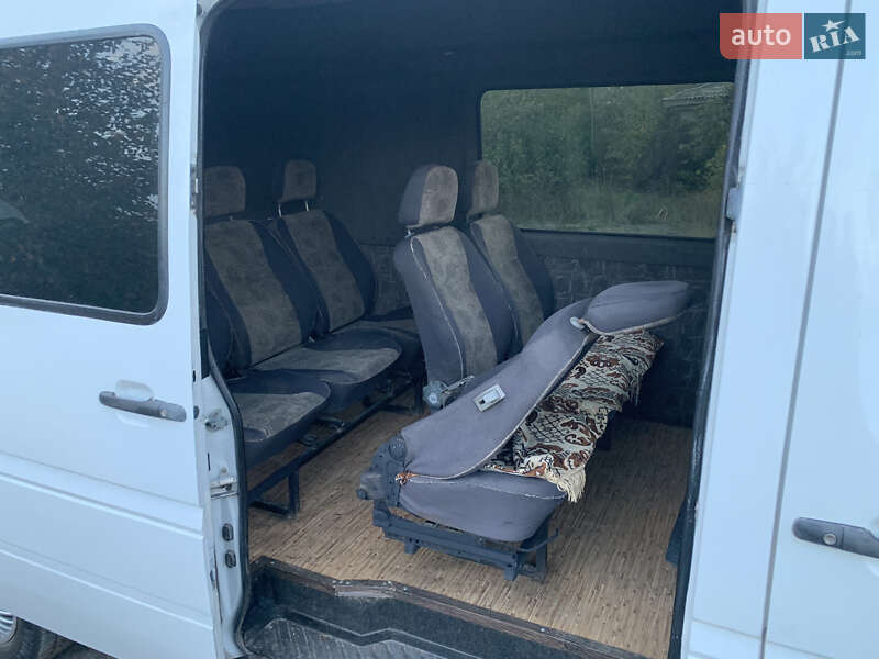 Грузопассажирский фургон Mercedes-Benz Sprinter 2006 в Измаиле