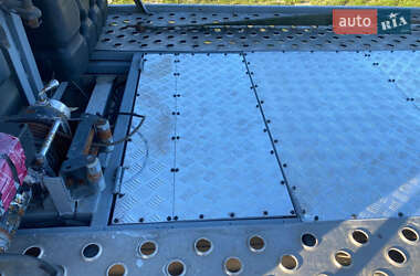 Эвакуатор Mercedes-Benz Sprinter 2011 в  фото 14 Эвакуатор Mercedes-Benz Sprinter 2011 в