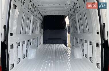 Грузовой фургон Mercedes-Benz Sprinter 2019 в  фото 31 Грузовой фургон Mercedes-Benz Sprinter 2019 в
