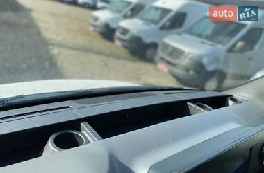 Грузовой фургон Mercedes-Benz Sprinter 2019 в  фото 52 Грузовой фургон Mercedes-Benz Sprinter 2019 в
