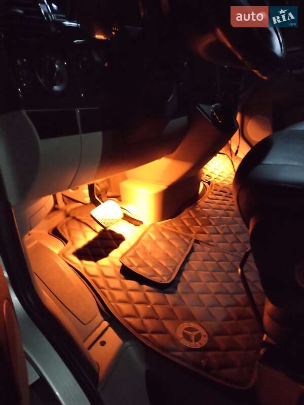 Вантажний фургон Mercedes-Benz Sprinter 2015 в Одесі фото 41 Вантажний фургон Mercedes-Benz Sprinter 2015 в Одесі