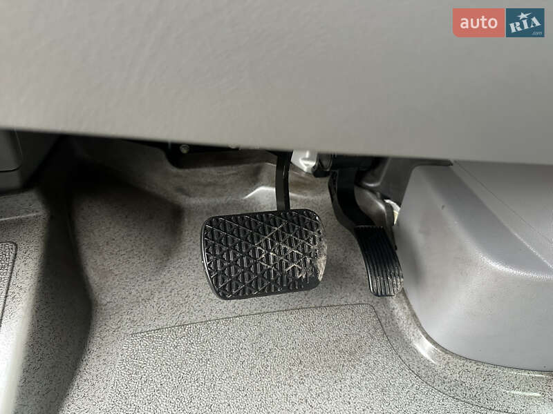 Вантажний фургон Mercedes-Benz Sprinter 2016 в Бердичеві фото 27 Вантажний фургон Mercedes-Benz Sprinter 2016 в Бердичеві