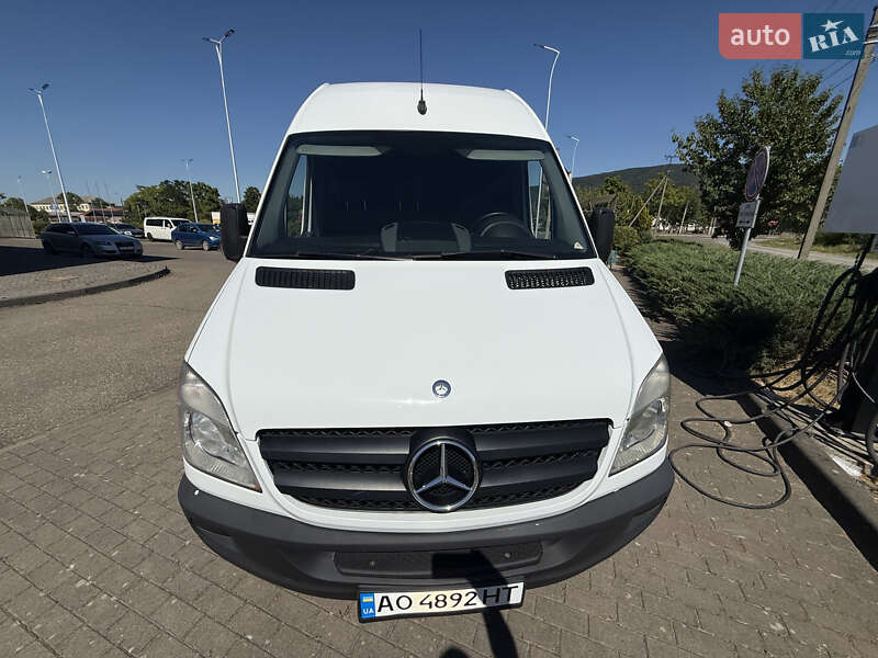 Микроавтобус Mercedes-Benz Sprinter 2013 в Виноградове фото 4 Микроавтобус Mercedes-Benz Sprinter 2013 в Виноградове