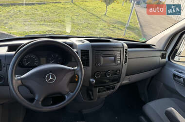 Мікроавтобус Mercedes-Benz Sprinter 2013 в  фото 10 Мікроавтобус Mercedes-Benz Sprinter 2013 в