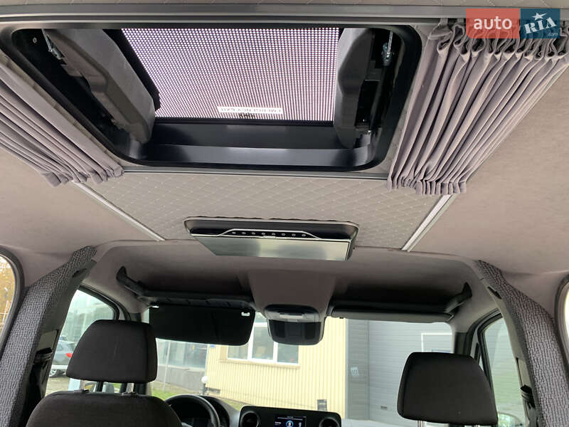 Мікроавтобус Mercedes-Benz Sprinter 2022 в Рівному фото 40 Мікроавтобус Mercedes-Benz Sprinter 2022 в Рівному