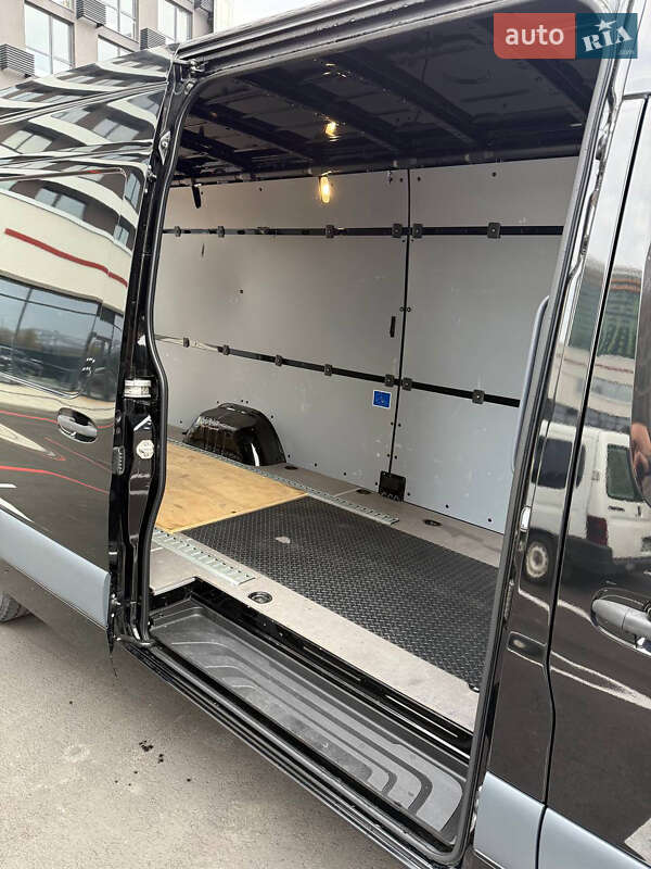 Грузовой фургон Mercedes-Benz Sprinter 2019 в Киеве фото 14 Грузовой фургон Mercedes-Benz Sprinter 2019 в Киеве