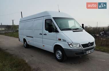 Вантажний фургон Mercedes-Benz Sprinter 2004 в 