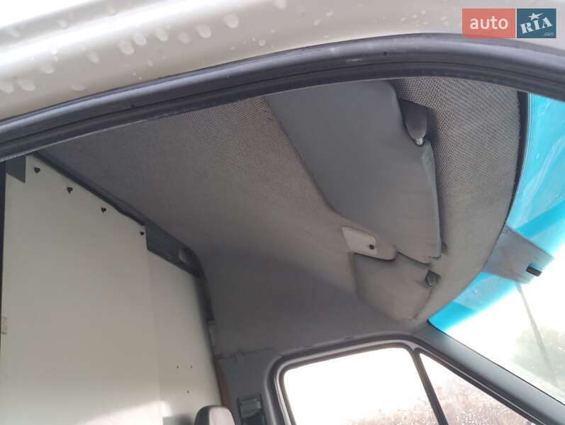 Вантажний фургон Mercedes-Benz Sprinter 2004 в Костопілі фото 19 Вантажний фургон Mercedes-Benz Sprinter 2004 в Костопілі