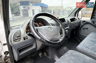 Вантажний фургон Mercedes-Benz Sprinter 2004 в  фото 24 Вантажний фургон Mercedes-Benz Sprinter 2004 в