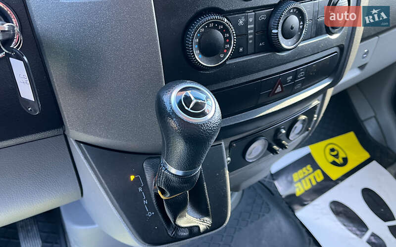 Вантажний фургон Mercedes-Benz Sprinter 2016 в Коломиї фото 12 Вантажний фургон Mercedes-Benz Sprinter 2016 в Коломиї