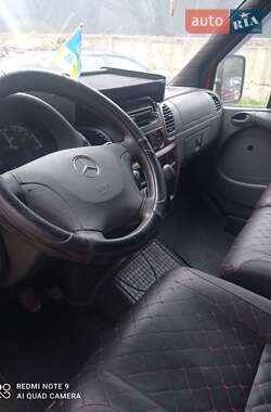 Микроавтобус Mercedes-Benz Sprinter 2001 в  фото 6 Микроавтобус Mercedes-Benz Sprinter 2001 в