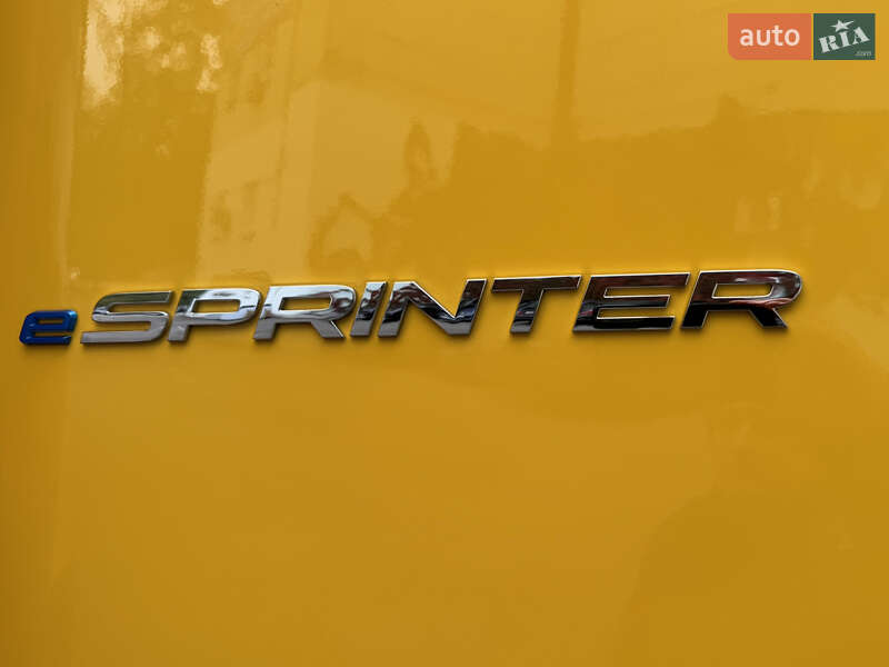 Вантажний фургон Mercedes-Benz Sprinter 2023 в Києві фото 47 Вантажний фургон Mercedes-Benz Sprinter 2023 в Києві