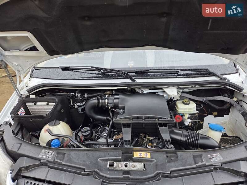 Туристичний / Міжміський автобус Mercedes-Benz Sprinter 2015 в Чернівцях