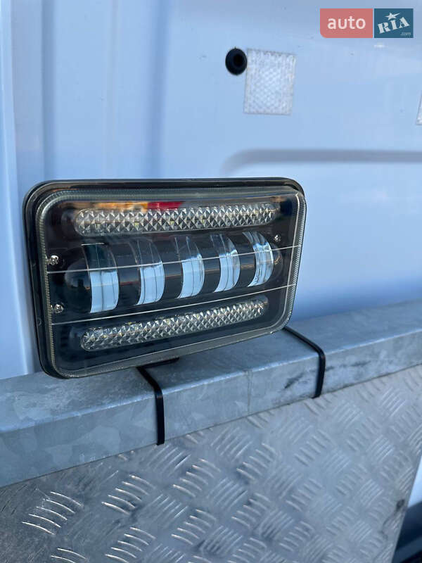 Эвакуатор Mercedes-Benz Sprinter 2015 в Бучаче