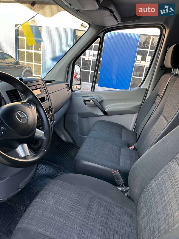 Эвакуатор Mercedes-Benz Sprinter 2015 в Бучаче