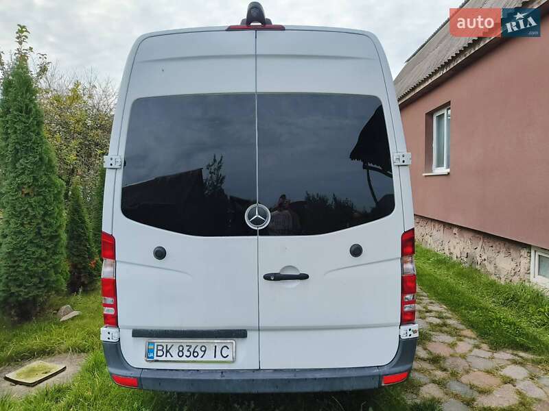 Грузовой фургон Mercedes-Benz Sprinter 2016 в Рокитном фото 14 Грузовой фургон Mercedes-Benz Sprinter 2016 в Рокитном