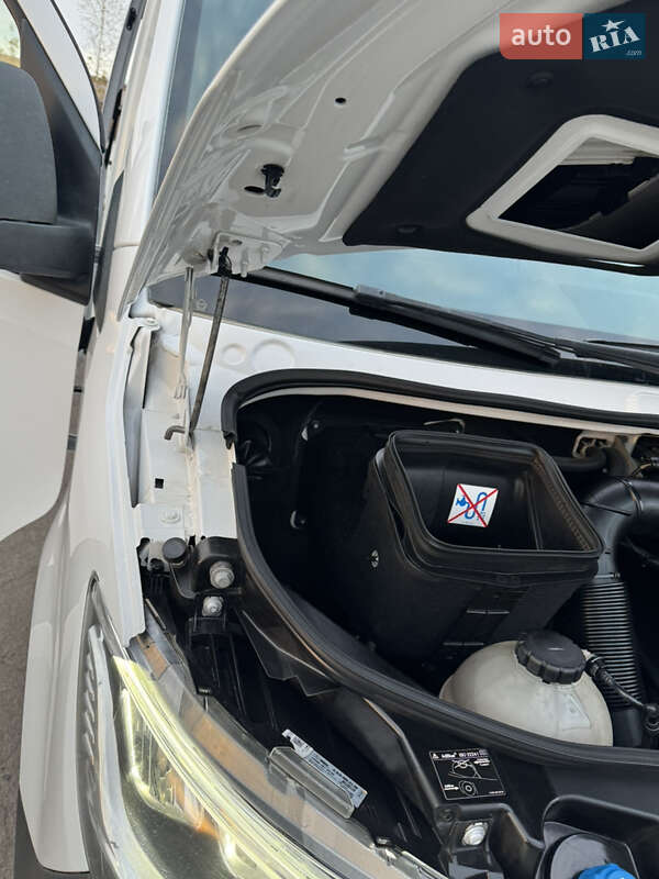 Вантажний фургон Mercedes-Benz Sprinter 2019 в Рівному