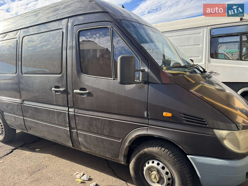 Вантажний фургон Mercedes-Benz Sprinter 2005 в Миколаєві