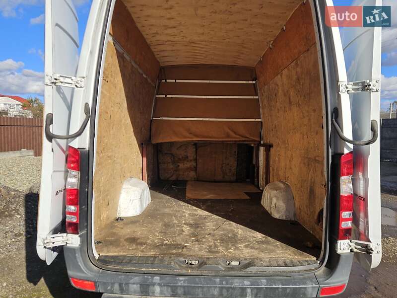 Вантажопасажирський фургон Mercedes-Benz Sprinter 2016 в Комарному