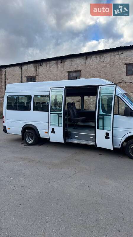 Мікроавтобус Mercedes-Benz Sprinter 1999 в Кривому Розі фото 15 Мікроавтобус Mercedes-Benz Sprinter 1999 в Кривому Розі