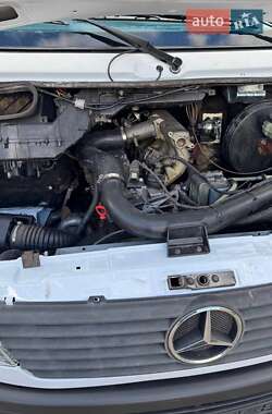Мікроавтобус Mercedes-Benz Sprinter 1999 в  фото 25 Мікроавтобус Mercedes-Benz Sprinter 1999 в