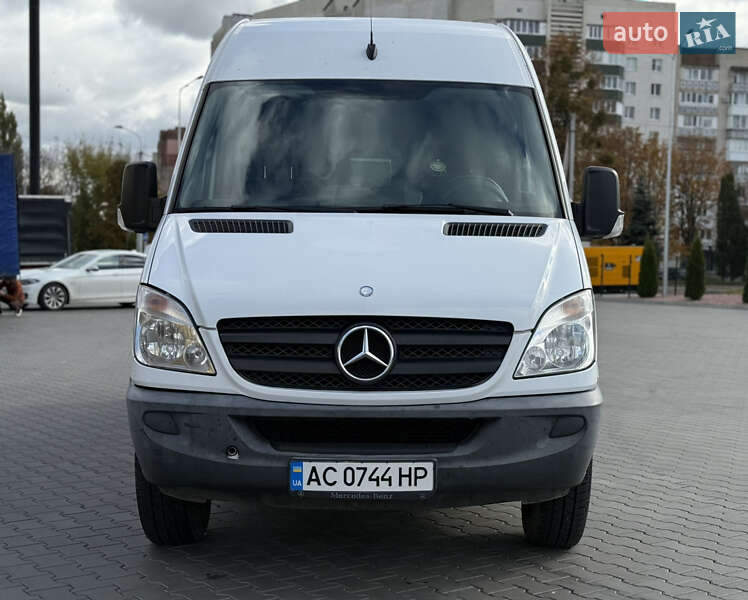 Вантажний фургон Mercedes-Benz Sprinter 2011 в Луцьку