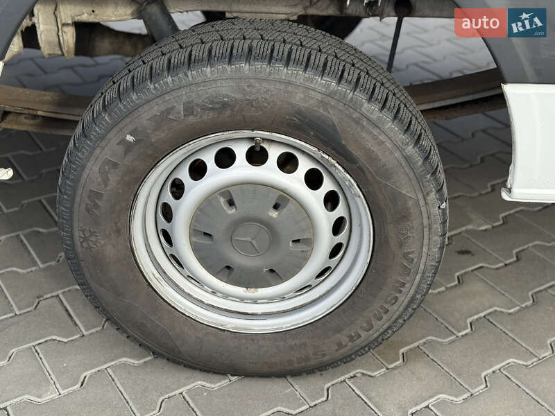 Вантажний фургон Mercedes-Benz Sprinter 2011 в Луцьку