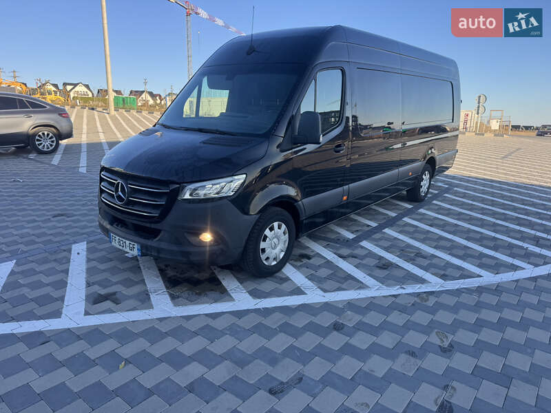 Грузовой фургон Mercedes-Benz Sprinter 2019 в Черновцах