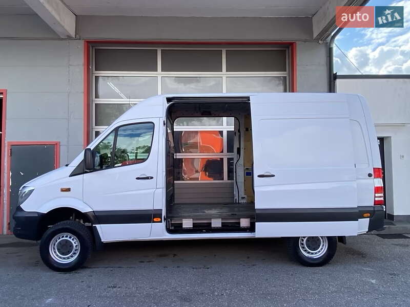 Грузовой фургон Mercedes-Benz Sprinter 2017 в Киеве фото 5 Грузовой фургон Mercedes-Benz Sprinter 2017 в Киеве