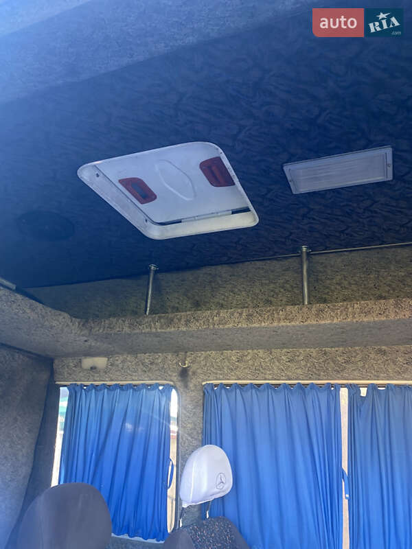 Грузопассажирский фургон Mercedes-Benz Sprinter 2003 в Тернополе фото 12 Грузопассажирский фургон Mercedes-Benz Sprinter 2003 в Тернополе