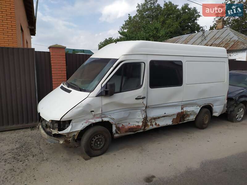 Mercedes-Benz Sprinter 2005