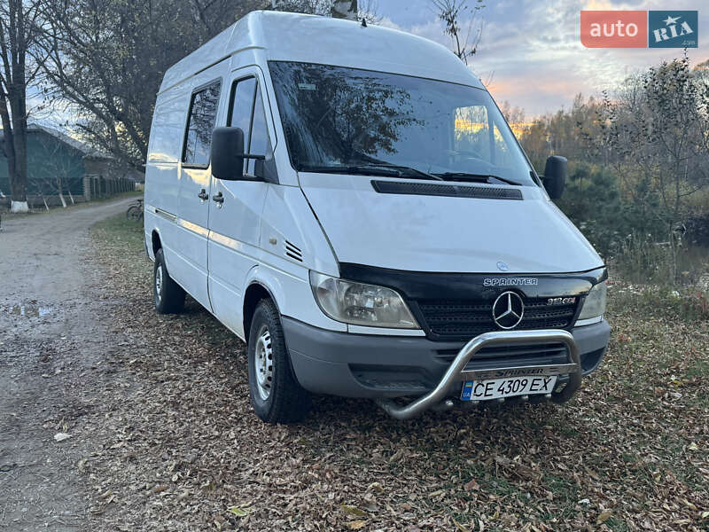 Грузовой фургон Mercedes-Benz Sprinter 2004 в Вижнице фото Грузовой фургон Mercedes-Benz Sprinter 2004 в Вижнице