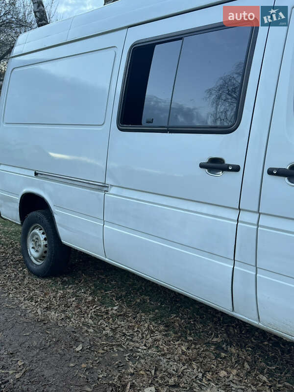 Грузовой фургон Mercedes-Benz Sprinter 2004 в Вижнице фото 9 Грузовой фургон Mercedes-Benz Sprinter 2004 в Вижнице
