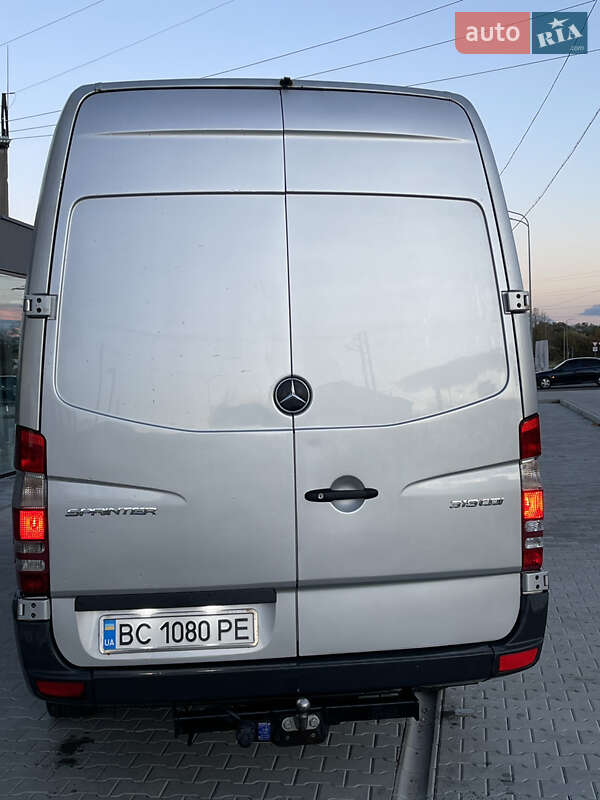 Грузовой фургон Mercedes-Benz Sprinter 2007 в Стрые