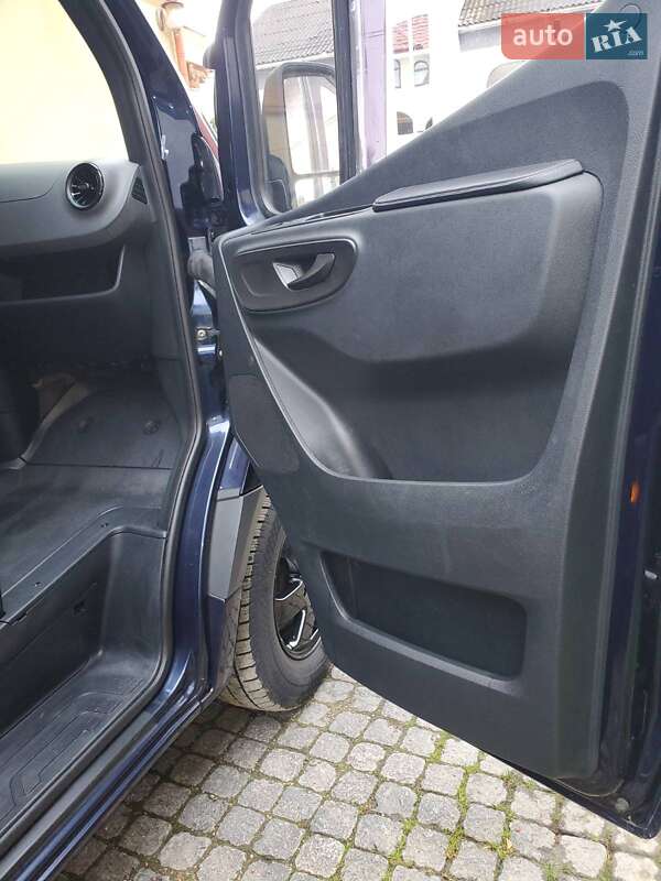 Микроавтобус Mercedes-Benz Sprinter 2018 в Тячеве фото 23 Микроавтобус Mercedes-Benz Sprinter 2018 в Тячеве