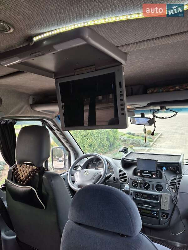 Микроавтобус Mercedes-Benz Sprinter 2003 в Рожнятове фото 26 Микроавтобус Mercedes-Benz Sprinter 2003 в Рожнятове