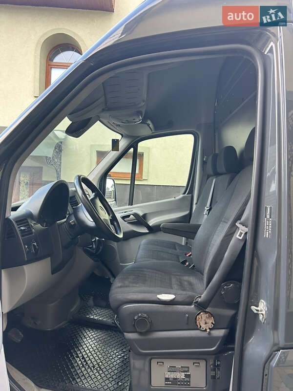 Вантажний фургон Mercedes-Benz Sprinter 2014 в Делятині фото 21 Вантажний фургон Mercedes-Benz Sprinter 2014 в Делятині