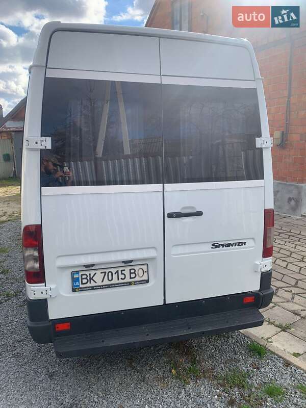 Туристичний / Міжміський автобус Mercedes-Benz Sprinter 2004 в Дубні фото 2 Туристичний / Міжміський автобус Mercedes-Benz Sprinter 2004 в Дубні