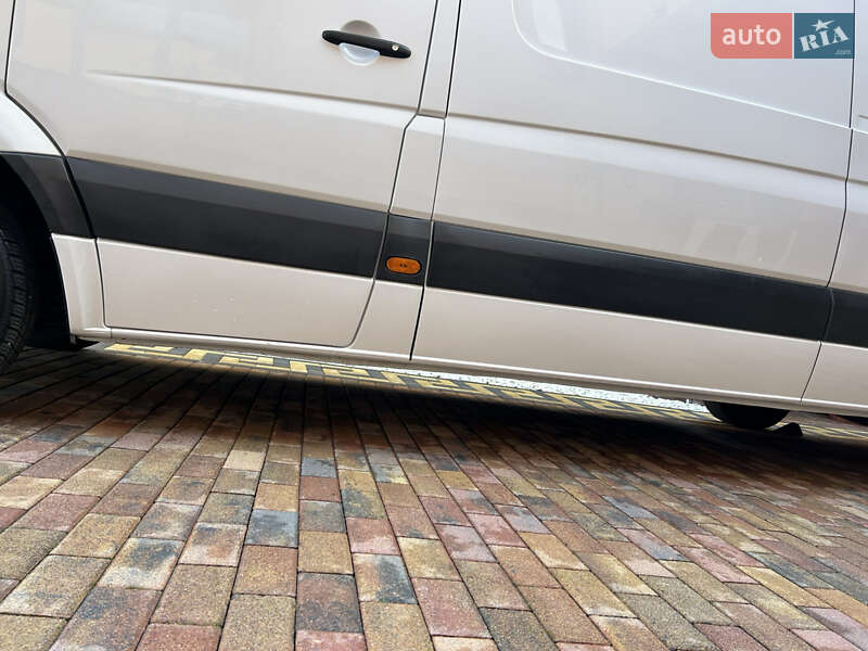 Вантажний фургон Mercedes-Benz Sprinter 2018 в Тячеві