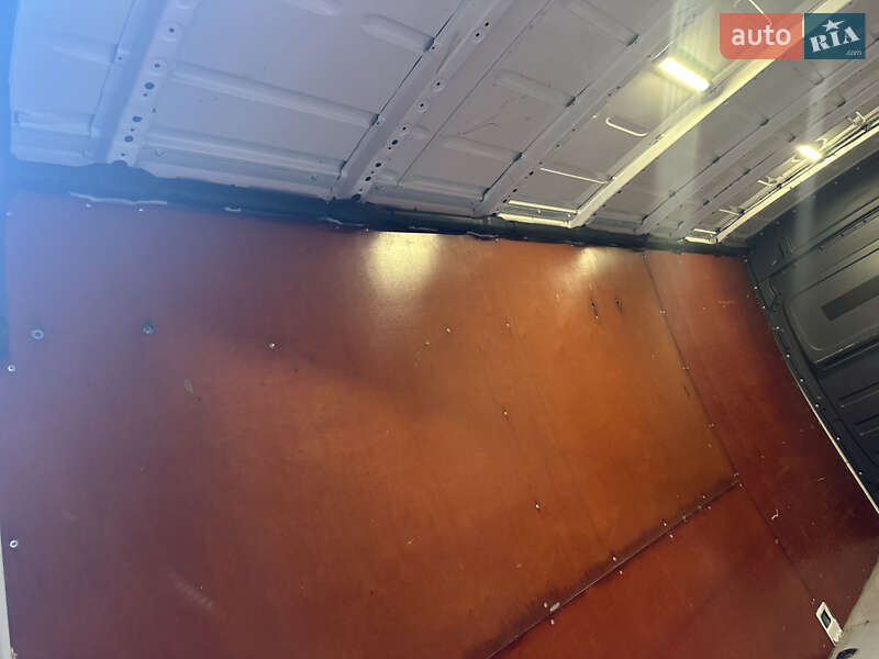 Вантажний фургон Mercedes-Benz Sprinter 2018 в Тячеві