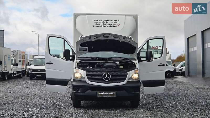 Вантажний фургон Mercedes-Benz Sprinter 2017 в Рівному