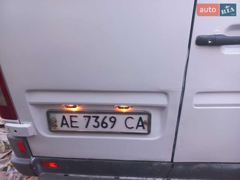 Мікроавтобус вантажний (до 3,5т) Mercedes-Benz Sprinter 2005 в Дніпрі