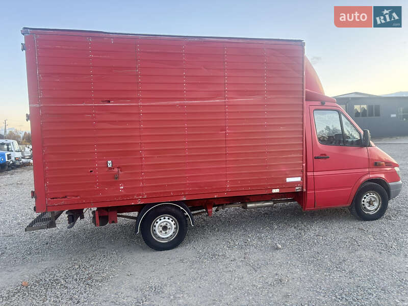 Вантажний фургон Mercedes-Benz Sprinter 2006 в Брошневі-Облозі фото 16 Вантажний фургон Mercedes-Benz Sprinter 2006 в Брошневі-Облозі