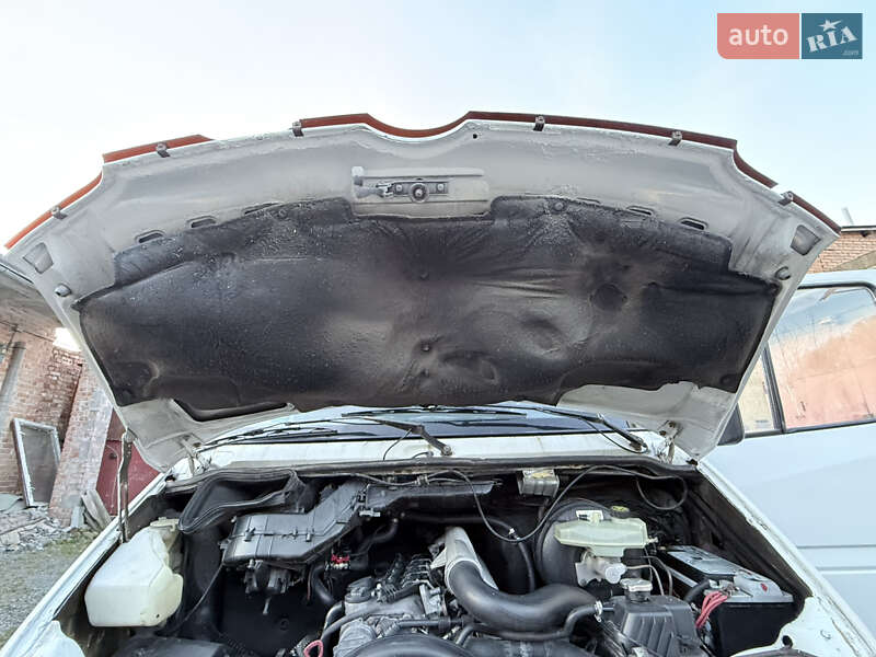 Грузопассажирский фургон Mercedes-Benz Sprinter 2001 в Хмельницком фото 25 Грузопассажирский фургон Mercedes-Benz Sprinter 2001 в Хмельницком