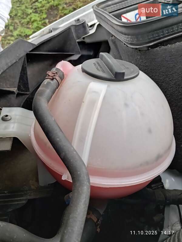 Вантажний фургон Mercedes-Benz Sprinter 2014 в Почаєві фото 11 Вантажний фургон Mercedes-Benz Sprinter 2014 в Почаєві