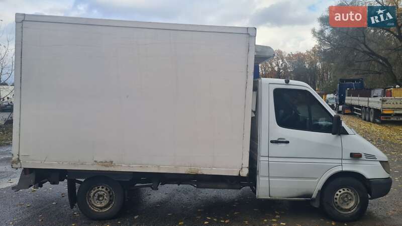 Рефрижератор Mercedes-Benz Sprinter 2003 в Киеве фото 3 Рефрижератор Mercedes-Benz Sprinter 2003 в Киеве