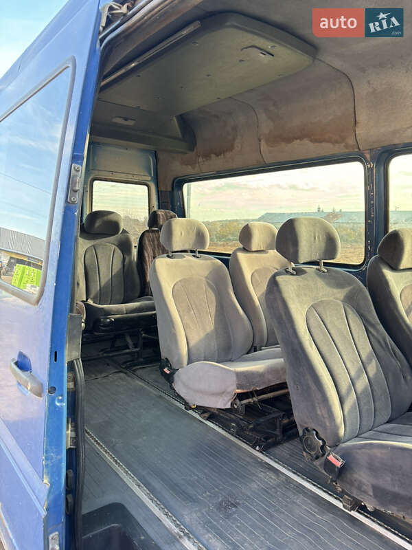 Мікроавтобус Mercedes-Benz Sprinter 2004 в Львові фото 38 Мікроавтобус Mercedes-Benz Sprinter 2004 в Львові