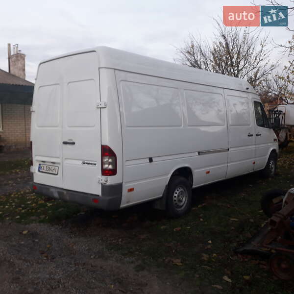 Грузовой фургон Mercedes-Benz Sprinter 2005 в Магдалиновке фото 5 Грузовой фургон Mercedes-Benz Sprinter 2005 в Магдалиновке