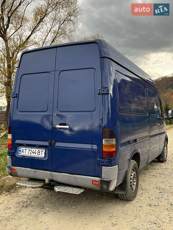 Грузовой фургон Mercedes-Benz Sprinter 1997 в Кутах