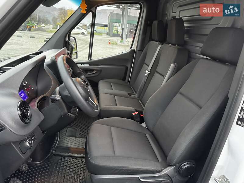Грузовой фургон Mercedes-Benz Sprinter 2023 в Иршаве фото 29 Грузовой фургон Mercedes-Benz Sprinter 2023 в Иршаве